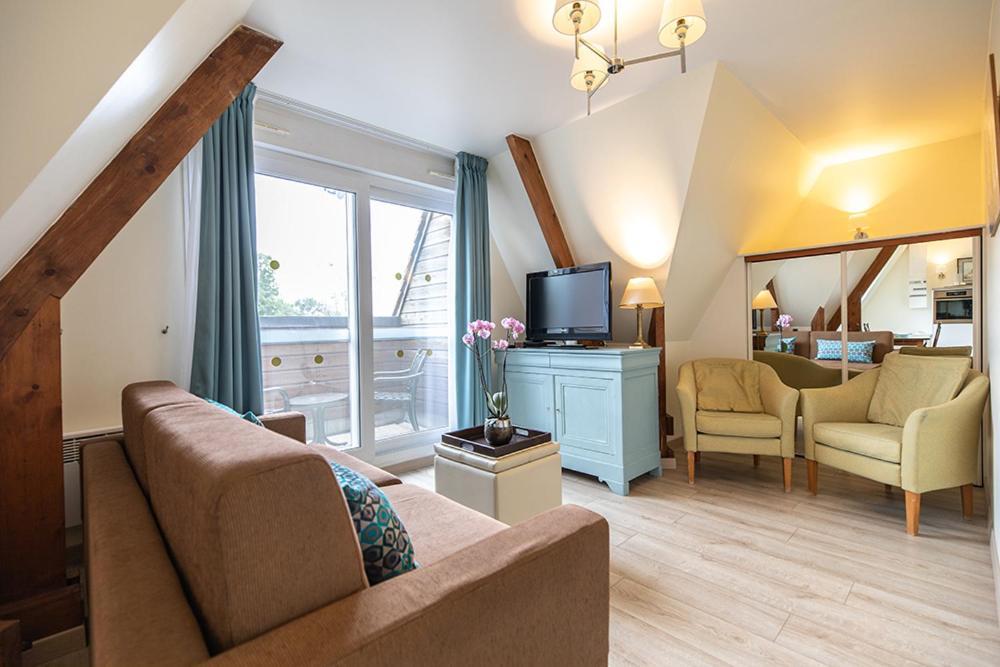 Aparthotel Club Wyndham Normandy à Connelles Extérieur photo